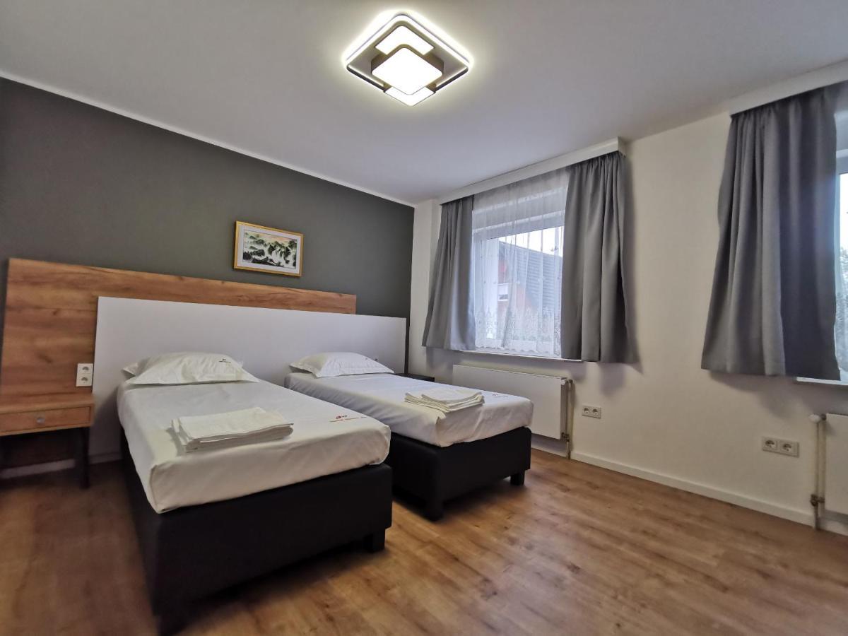 Home Inn Hotel Dormagen Quarto foto